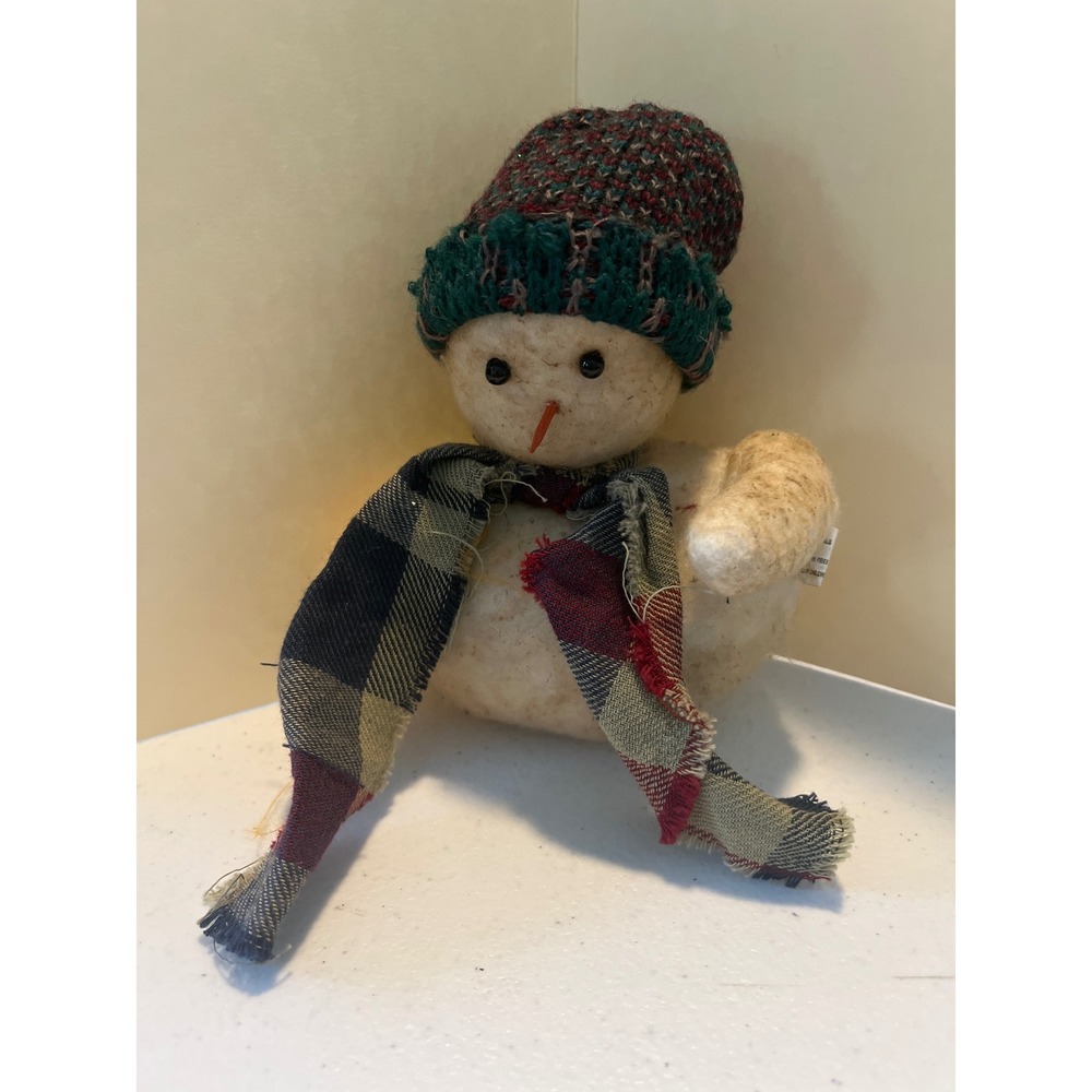 Vintage Collection Primitive Snowman Plush Rustic Christmas Decor Knit Hat Scarf